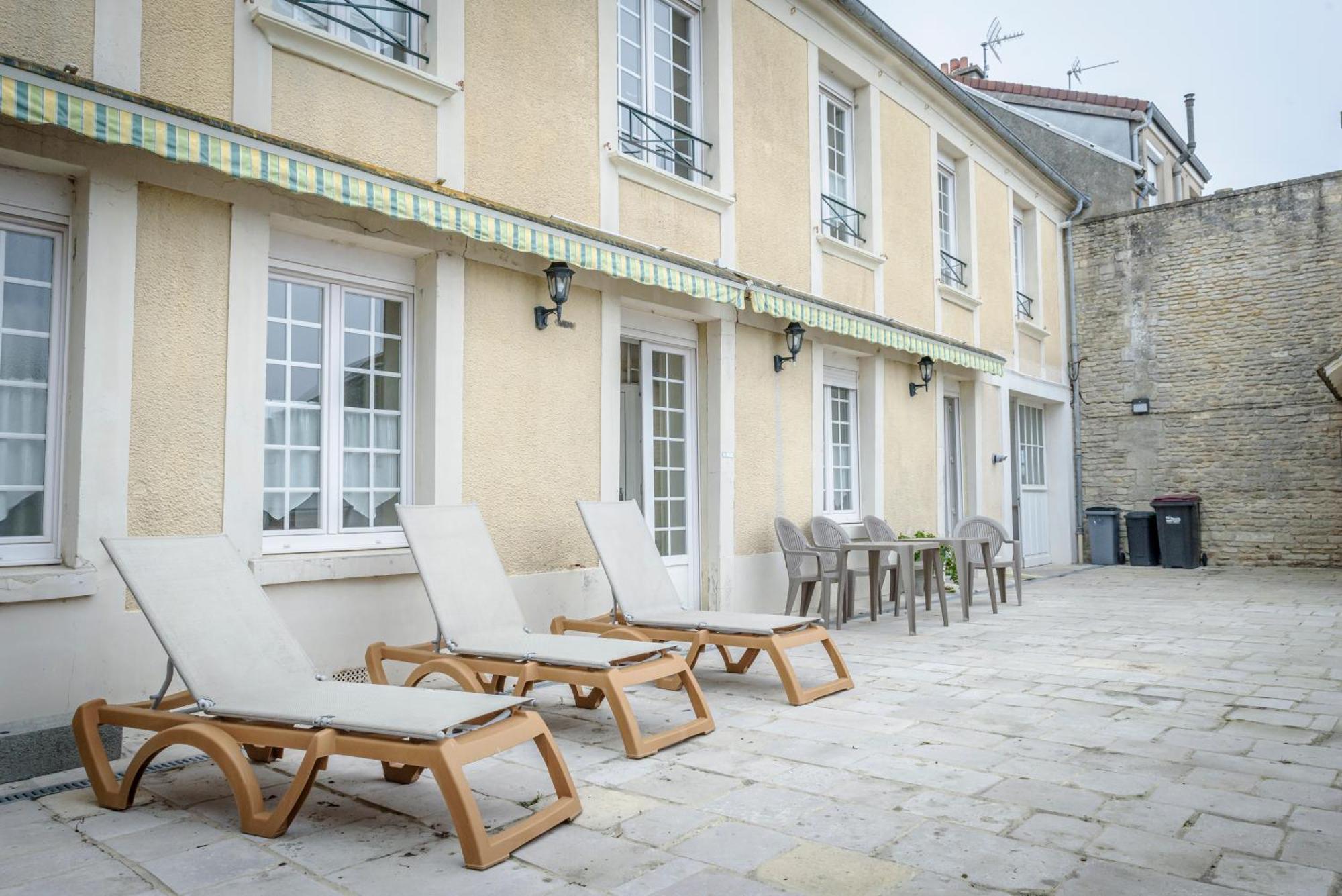 Maison Studios & Appartements Les 4 Vents Luc-sur-Mer Exterior foto